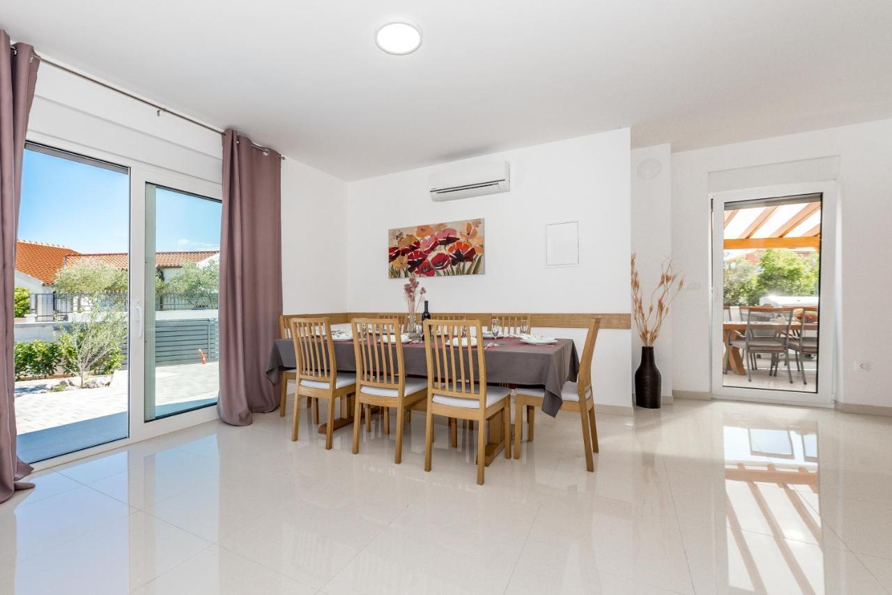 Villa Jadrija Beach Sibenik Bagian luar foto