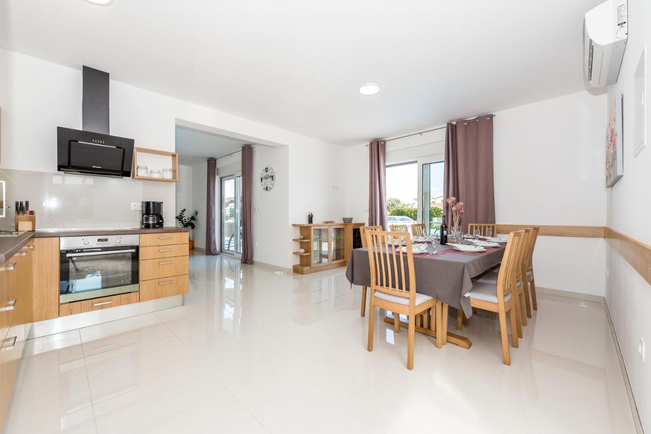 Villa Jadrija Beach Sibenik Bagian luar foto