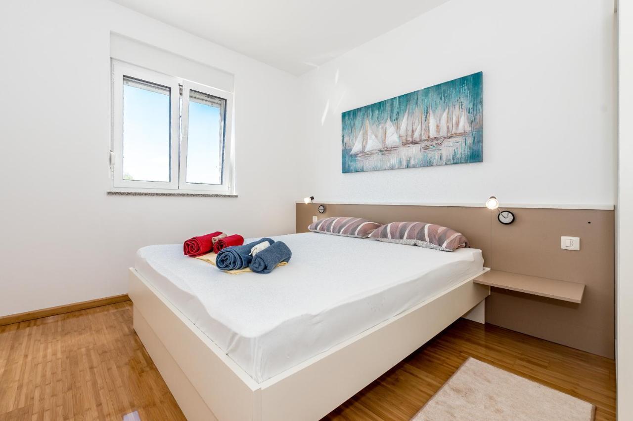 Villa Jadrija Beach Sibenik Bagian luar foto